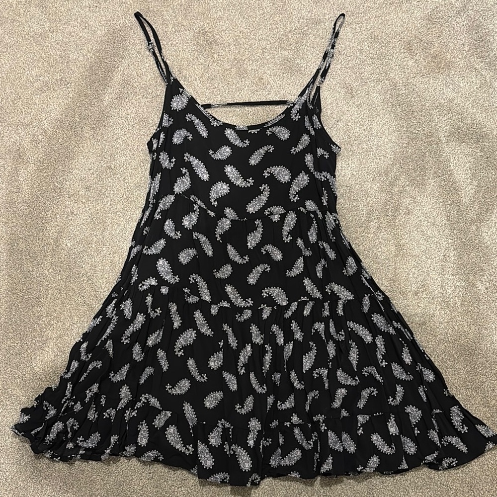 Brandy Melville Black and White Paisley Print Dress